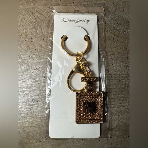 Sparkling Perfume Bottle Keychain/Bag Charm - Picture 2 of 2